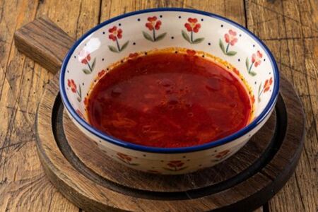 Борщ с курицей и сметаной