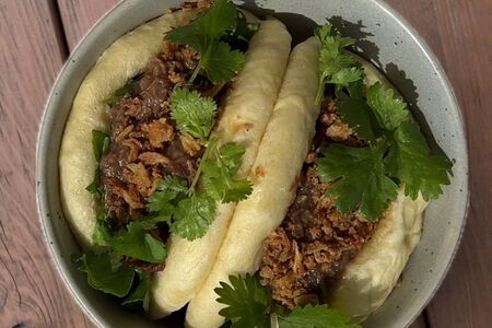 Бао с рваной говядиной