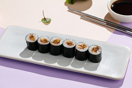 Маки-роллы с угрем 