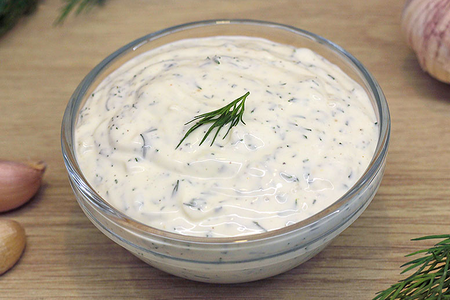 Цезарь-соус (чесночный)
