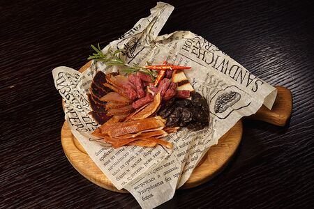 Ассорти сыровяленое