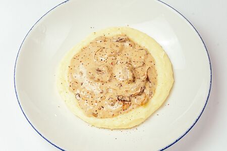 Бефстроганов с картофельным пюре