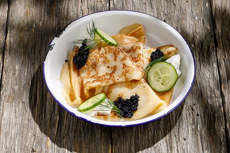 Блинчики с икрой