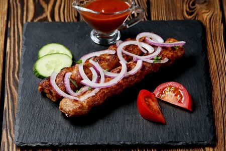 Люля-кебаб в лаваше