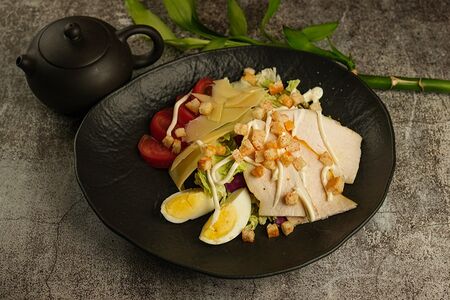 Цезарь с курицей