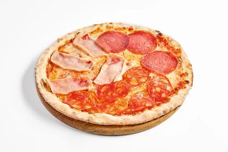 Пицца Три салями