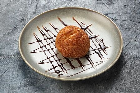 Профитроли с ванильным кремом