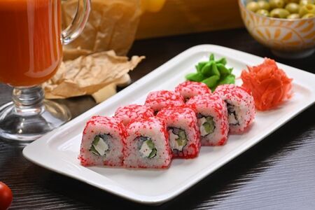 Роллы Калифорния