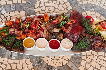 Горячее мясное ассорти Старое Место