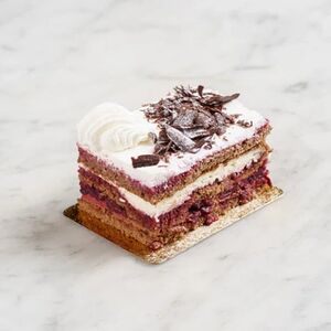 Пирожное Шварцвальдская вишня