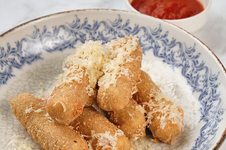 Сырные палочки