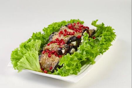 Рулетики из баклажана