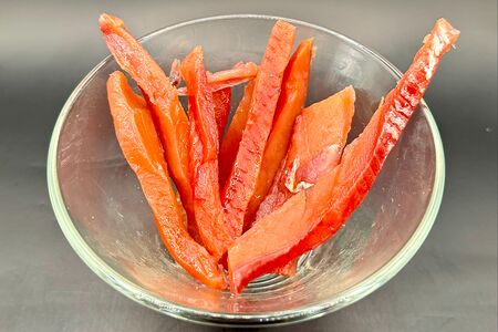 Горбуша соломкой