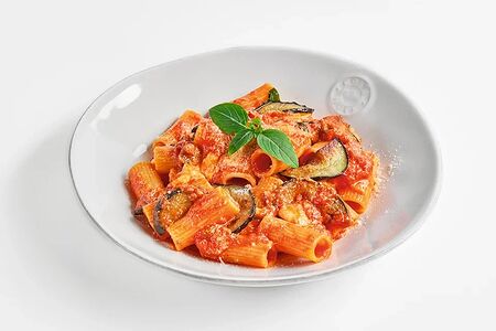 Ригатони с баклажаном