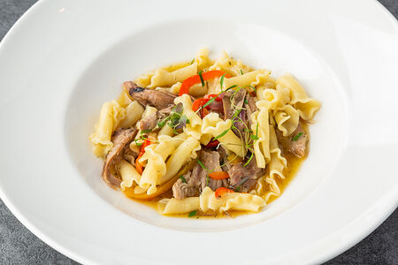 Кампанелле с рагу из утки