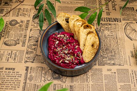 Свекольный хумус