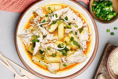 Токпокки с курицей