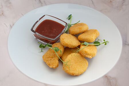 Куриные наггетсы 