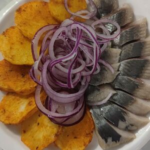 Сельдь с картофелем шато