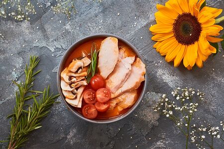 Суп Том Ям с курицей