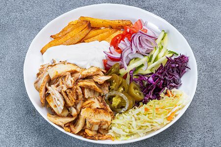 Шаверма на тарелке