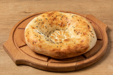 Лепешка узбекская