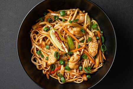 Вок Острая курица