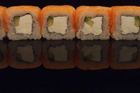 Филадельфия Классик с авокадо Small