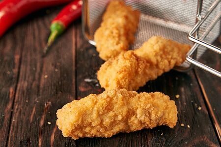 Стрипсы куриные