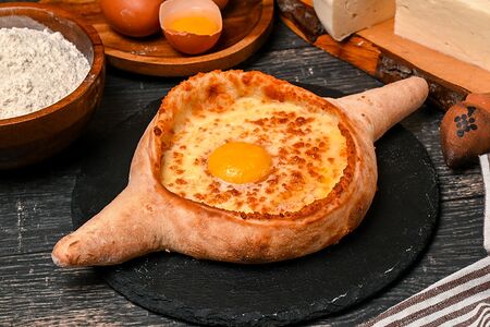 Хачапури по-аджарски 