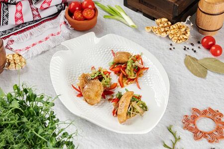 Салат с судаком