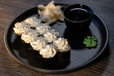 Сливочный маки со снежным крабом