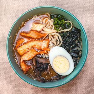 Мисо суп с лососем