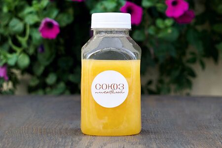 Апельсиновый свежевыжатый сок