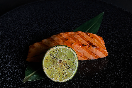 Лосось и соус терияки