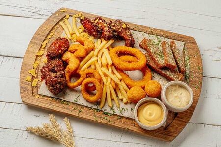 Ассорти горячих закусок 