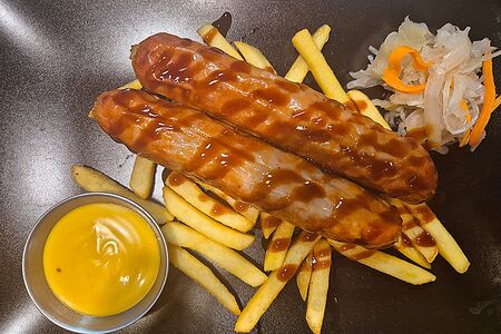 Куриные колбаски на гриле