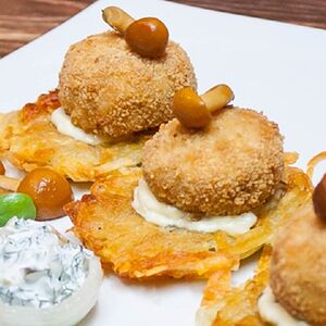 Хрустящие драники с куриными котлетками