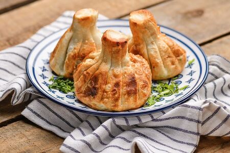 Жареные хинкали говядина-свинина с зеленью 