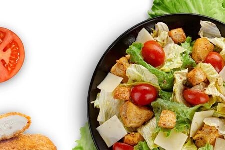 Салат цезарь с курицей