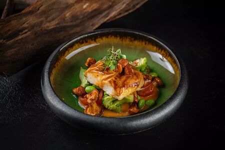 Палтус в соусе том ям