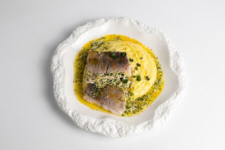 Судак с польским соусом