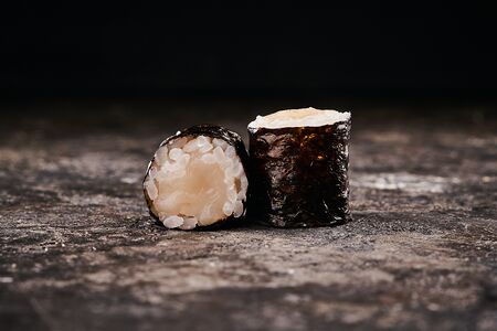 Маки-ролл Гребешок