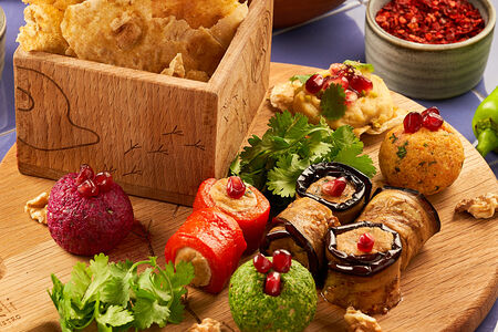 Фирменное ассорти закусок