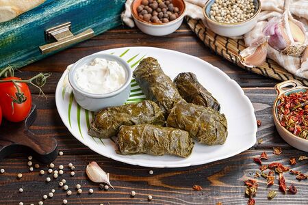 Долма со свининой и говядиной