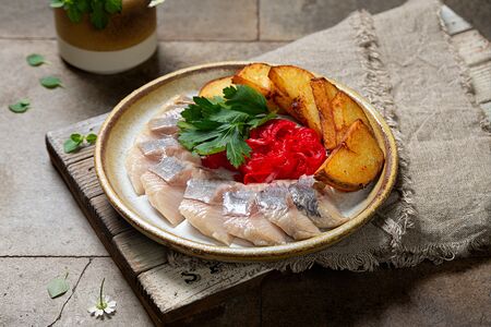 Филе сельди с картофелем