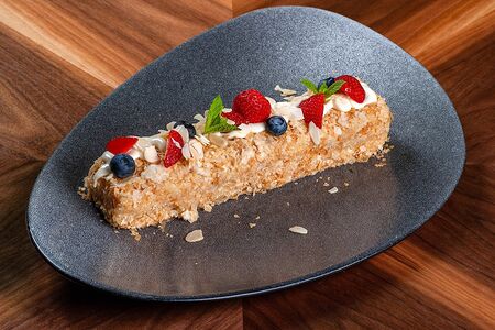 Наполеон с кремом из мороженного 