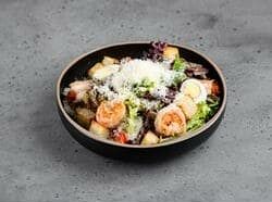 Салат Цезарь с куриным филе