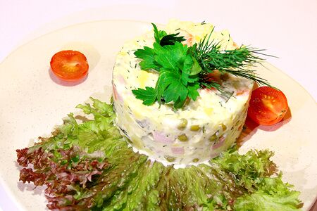 Салат Столичный с куриным филе