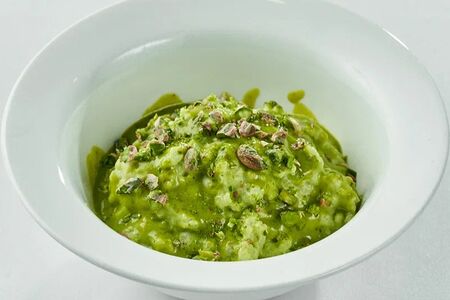 Каша с фисташкой